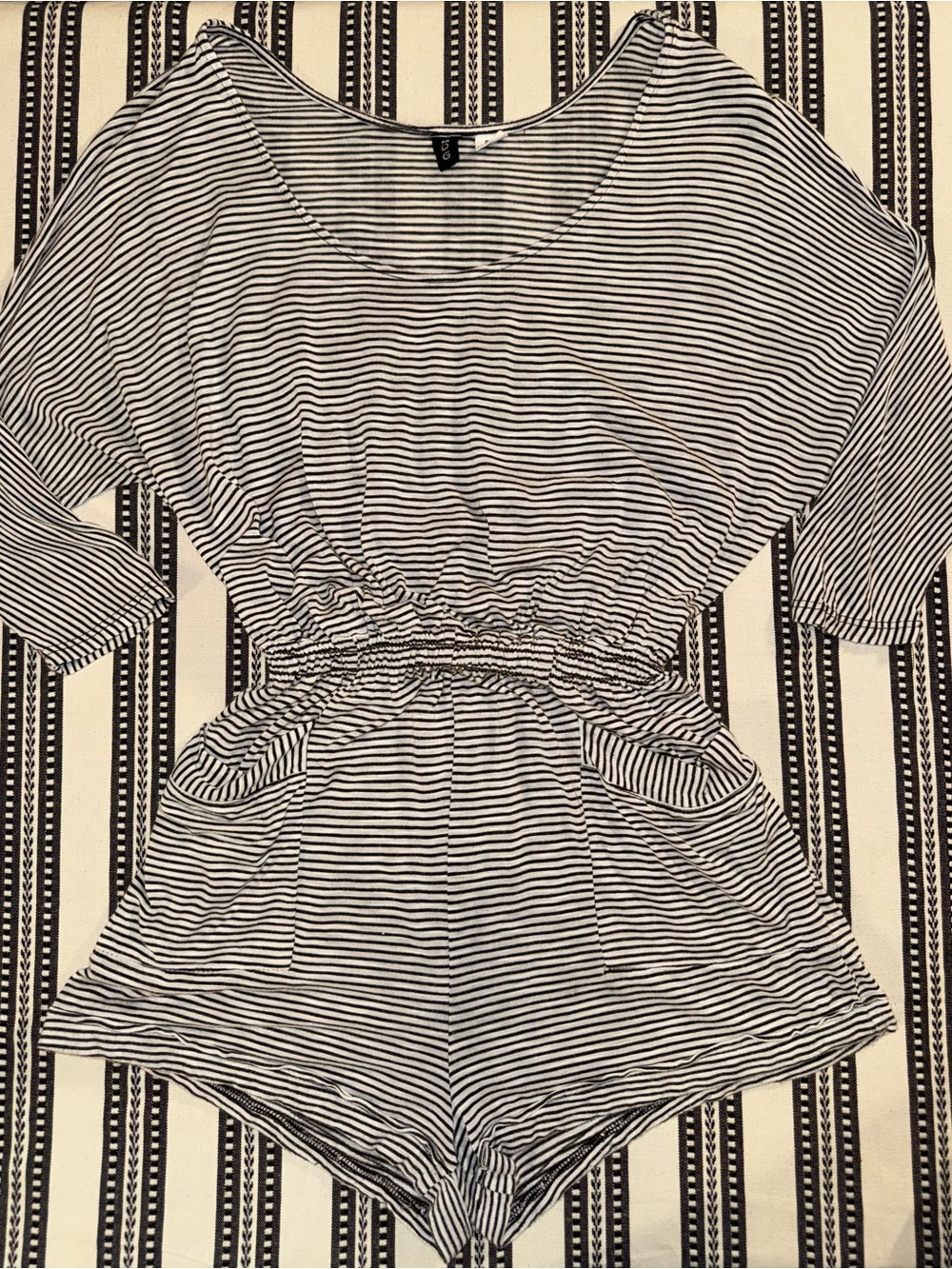 Urban Outfitters Striped Black & White Casual Elastic Waist Romper, Small